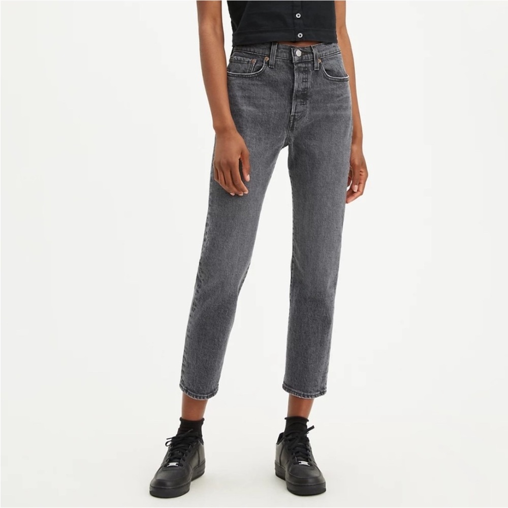 Levi’s Wedgie‎ Straight High Rise Jeans 24 Washed Black